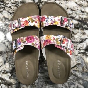 Madden flower flip flop